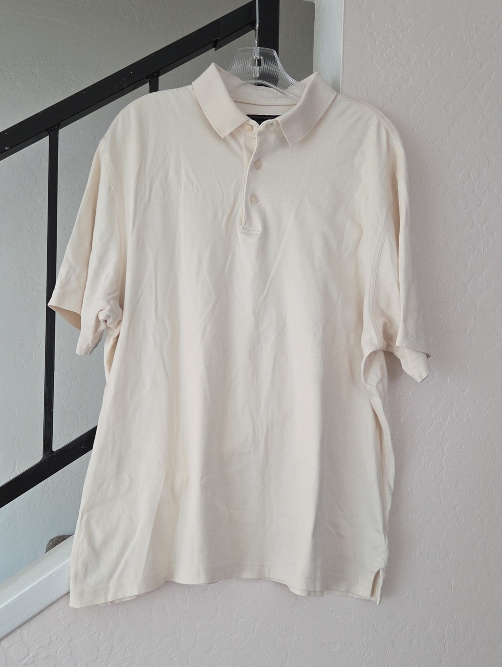 Jos. A. Bank Men's Polo Shirt in Cream Size L